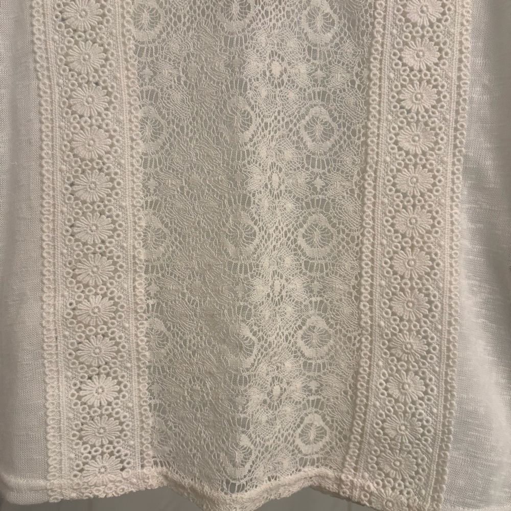 Forever 21 Lace Tank Top Women’s Small Sleeveless Chic Layering Cami NWT - Picture 3 of 4